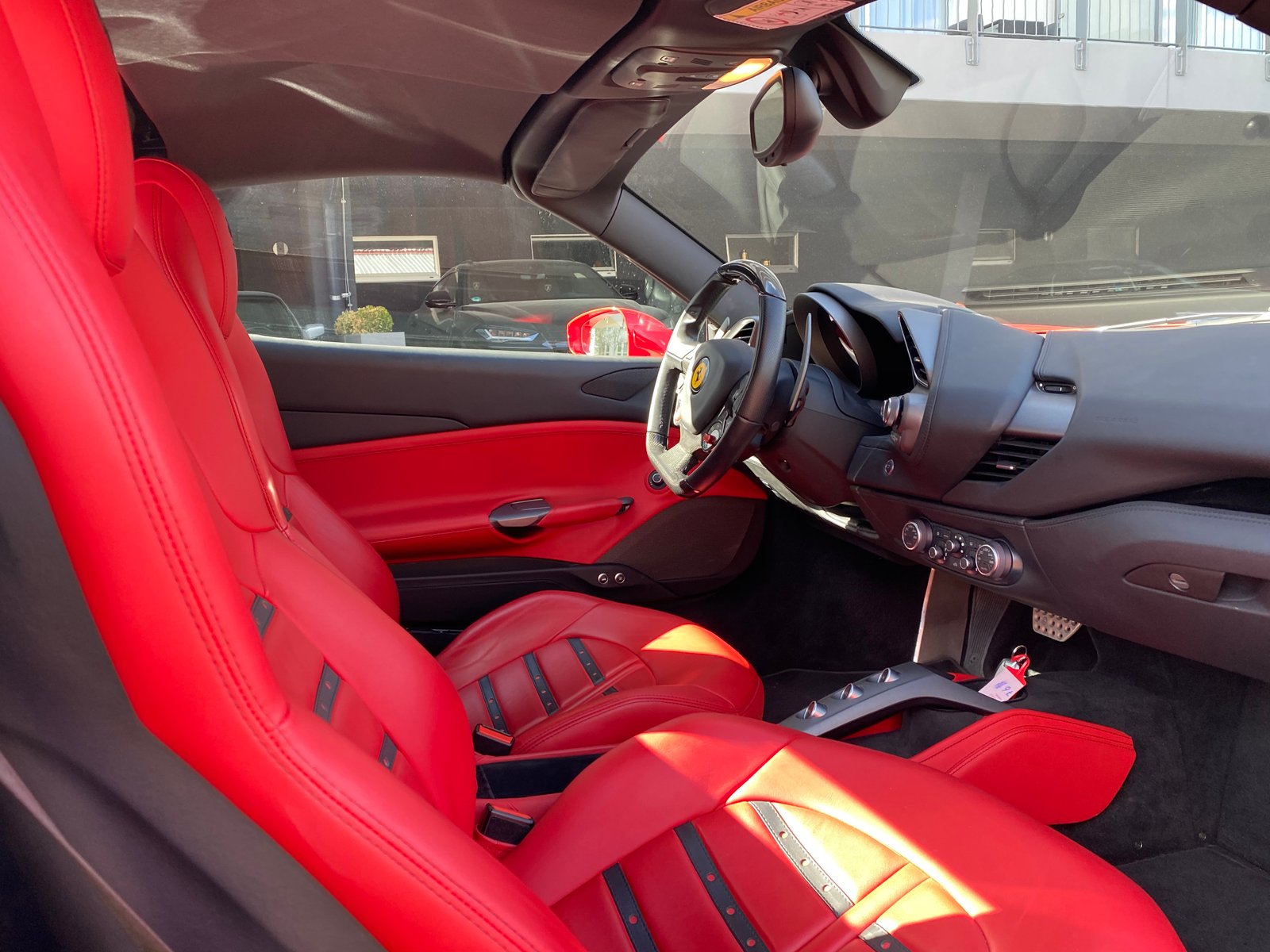 Ferrari 488 Spider — photo 5